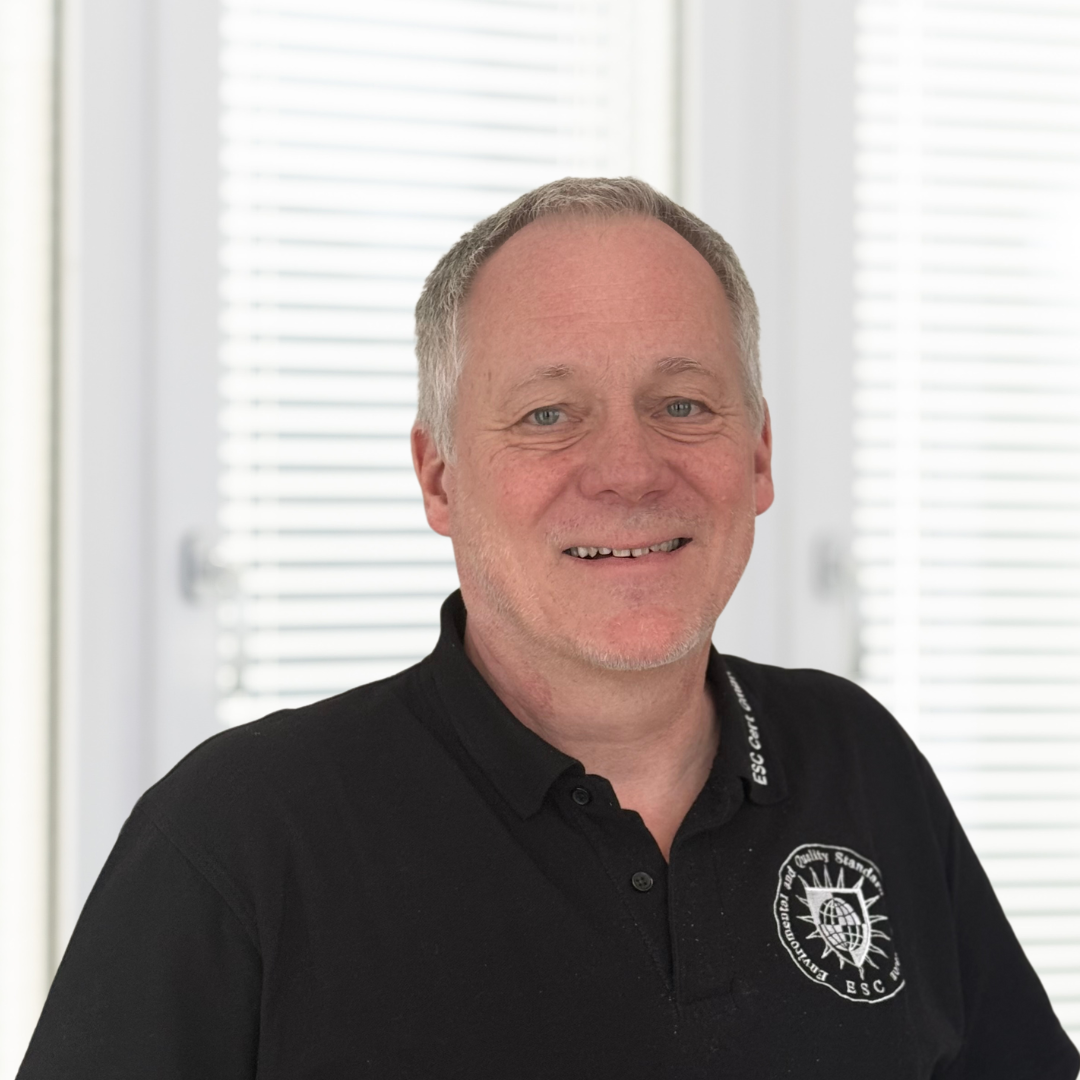 Dr. Matthias Hausmann